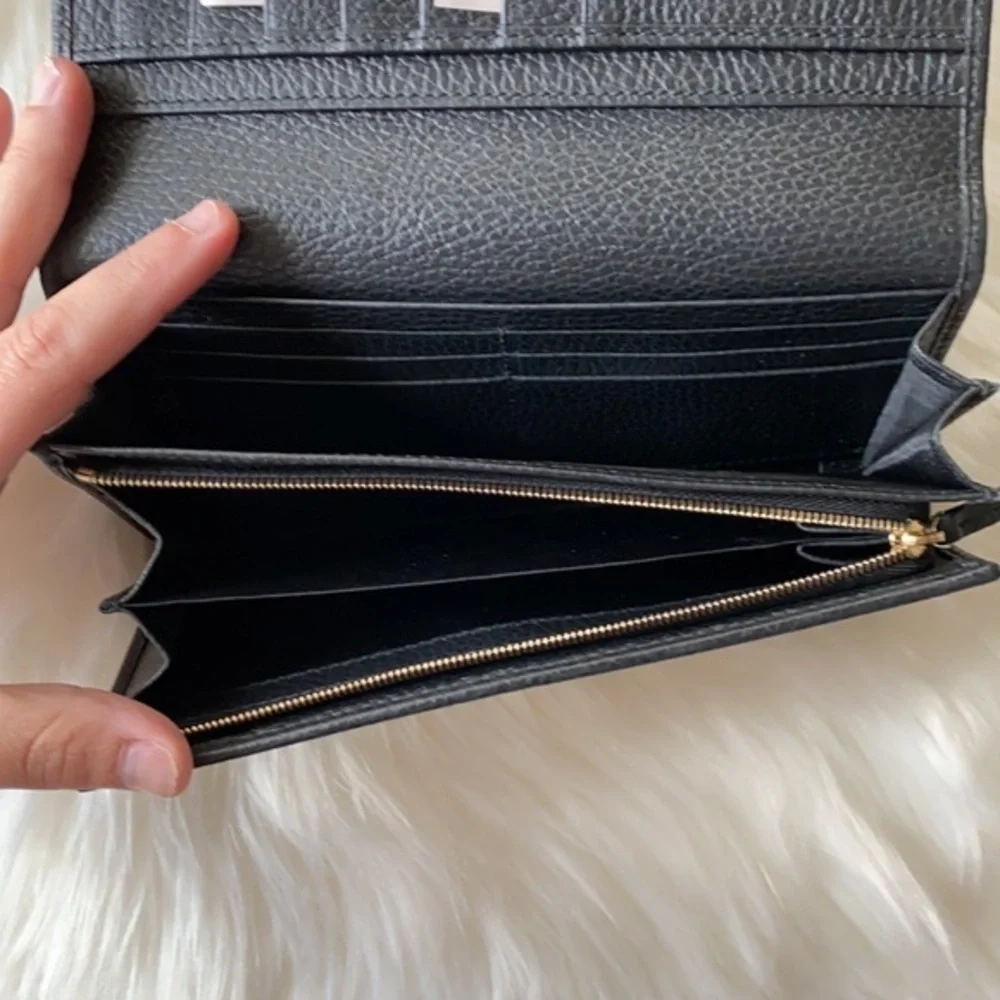 GUCCI NEW W. INCLUSIONS ⭐️🌑⭐️SWING PEBBLED LEATHER LONG TRI-FOLD OVER WALLET NWT
